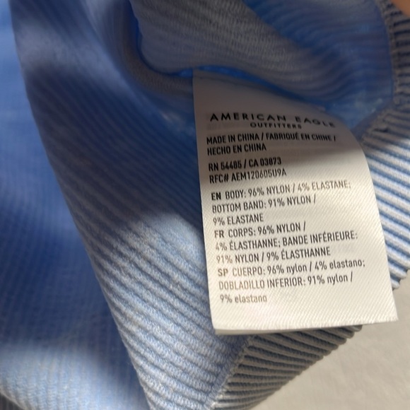 NEW AE Super Seamless Halter Top SZ MEDIUM - Picture 6 of 7